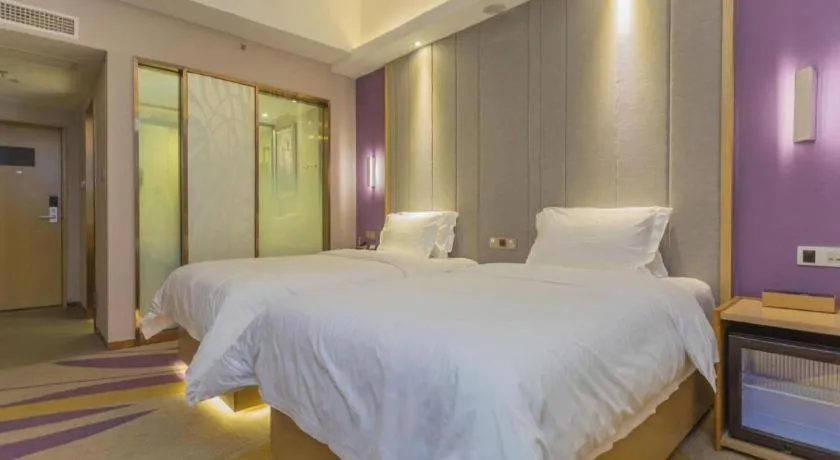 Bed in Lavande Hotels Guangzhou Fangcun Huadiwan Metro Station