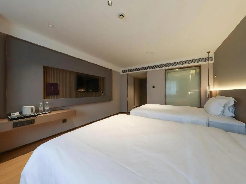 Bed in Lavande Hotels Guangzhou Fangcun Huadiwan Metro Station