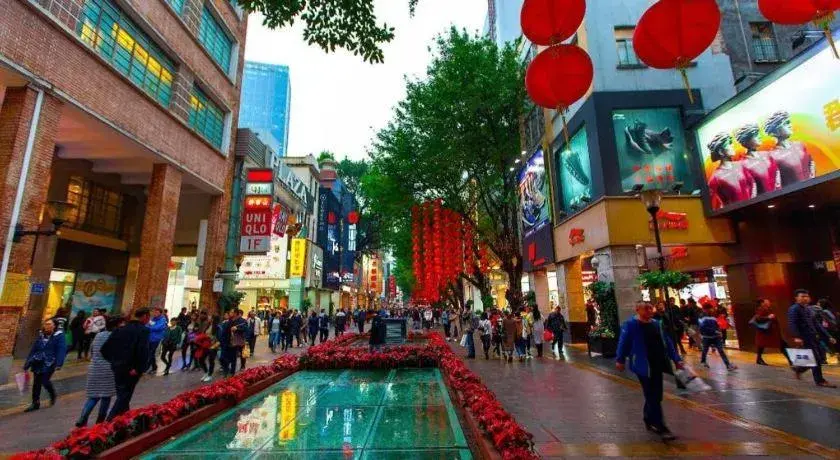 Lavande Hotels Guangzhou Fangcun Huadiwan Metro Station Lavande Hotels Guangzhou Fangcun Huadiwan Metro Station