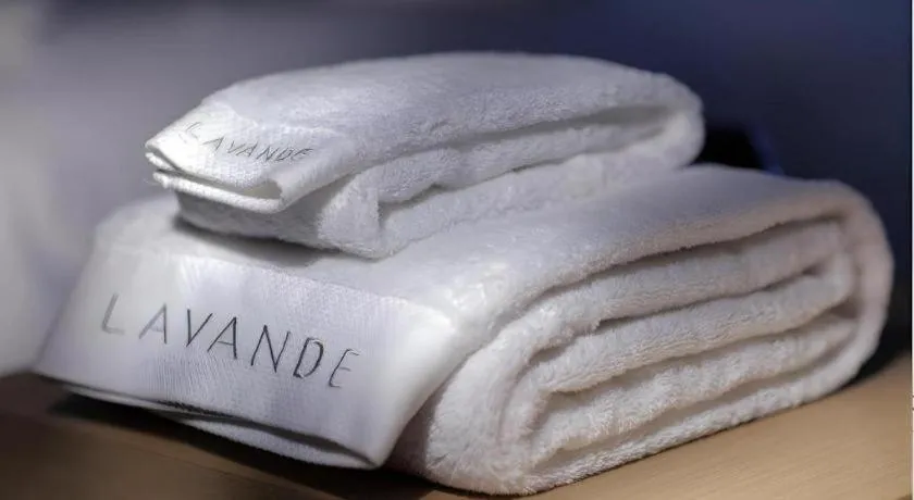 Lavande Hotels Guangzhou Fangcun Huadiwan Metro Station