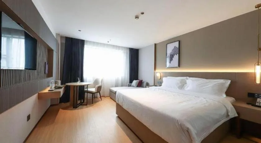 Bed in Lavande Hotels Guangzhou Fangcun Huadiwan Metro Station