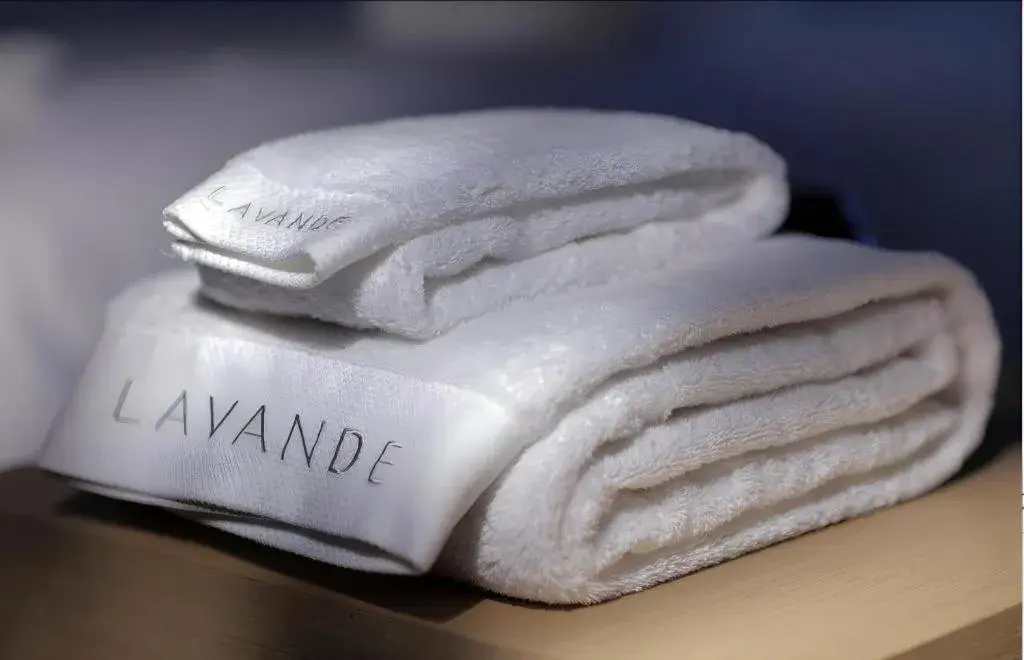 Lavande Hotels Guangzhou Fangcun Huadiwan Metro Station Lavande Hotels Guangzhou Fangcun Huadiwan Metro Station