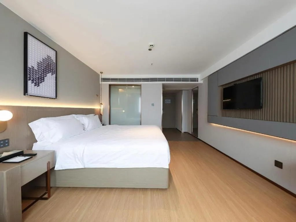 Bed in Lavande Hotels Guangzhou Fangcun Huadiwan Metro Station