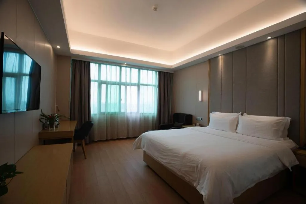 Bed in Lavande Hotels Guangzhou Fangcun Huadiwan Metro Station