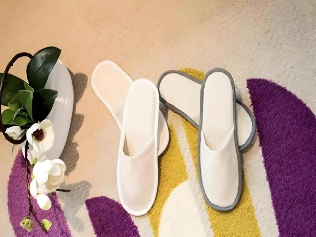 Lavande Hotels Guangzhou Fangcun Huadiwan Metro Station