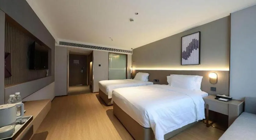 Bed in Lavande Hotels Guangzhou Fangcun Huadiwan Metro Station