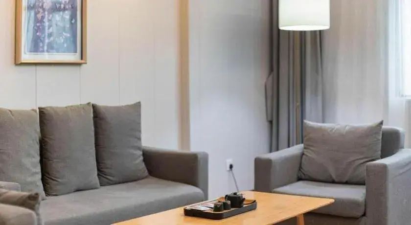 Lavande Hotels Guangzhou Fangcun Huadiwan Metro Station Lavande Hotels Guangzhou Fangcun Huadiwan Metro Station