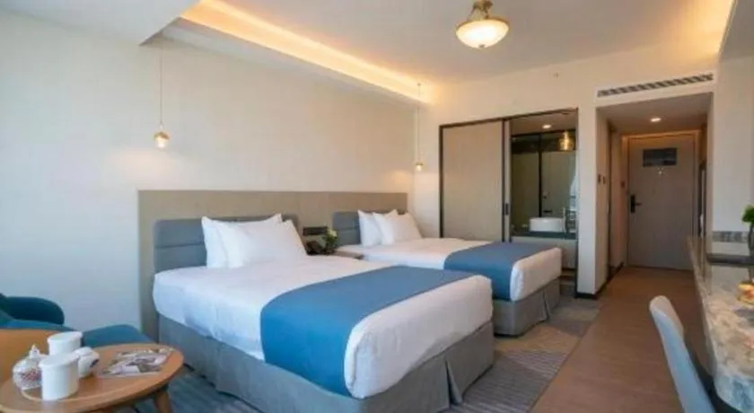 Bed in Kunming Guihua Hotel