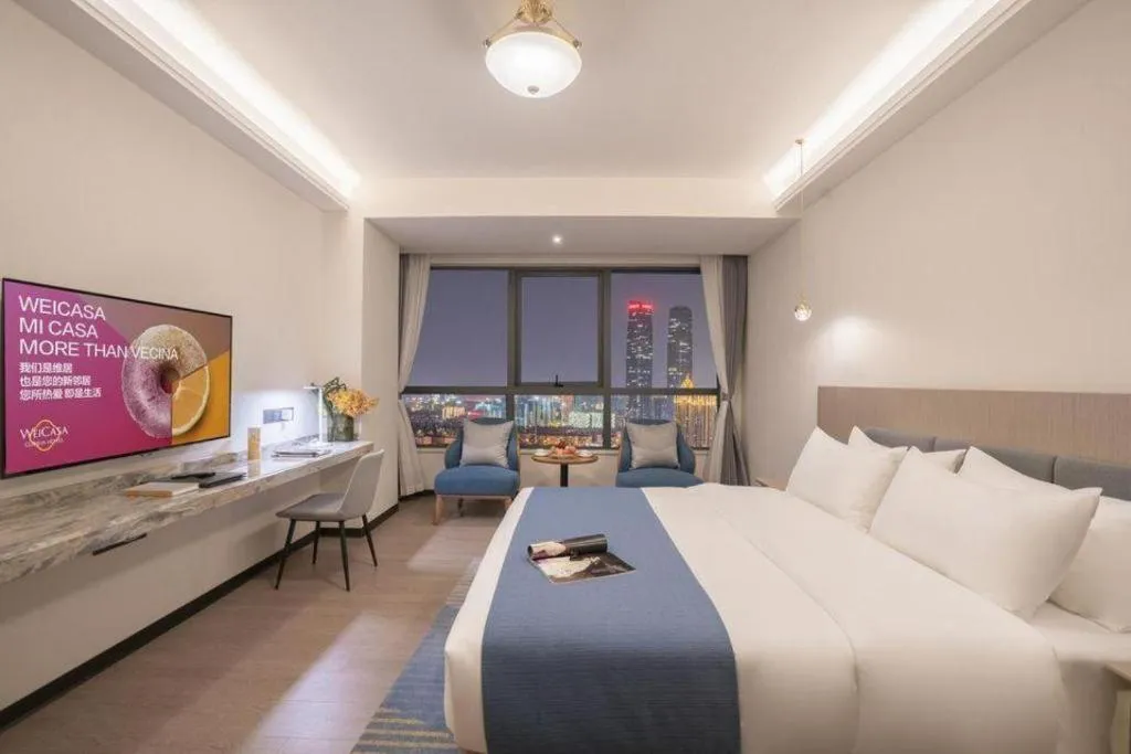 Bed in Kunming Guihua Hotel