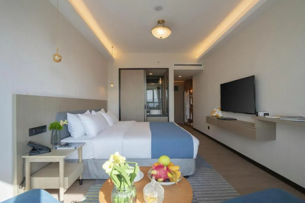 Bed in Kunming Guihua Hotel