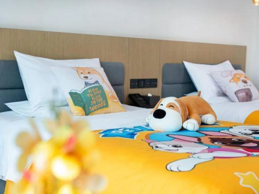 Bed in Kunming Guihua Hotel