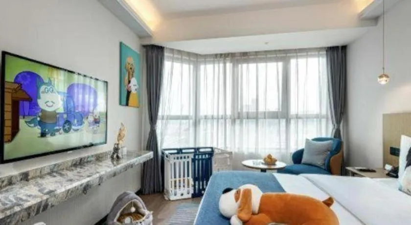 Bed in Kunming Guihua Hotel