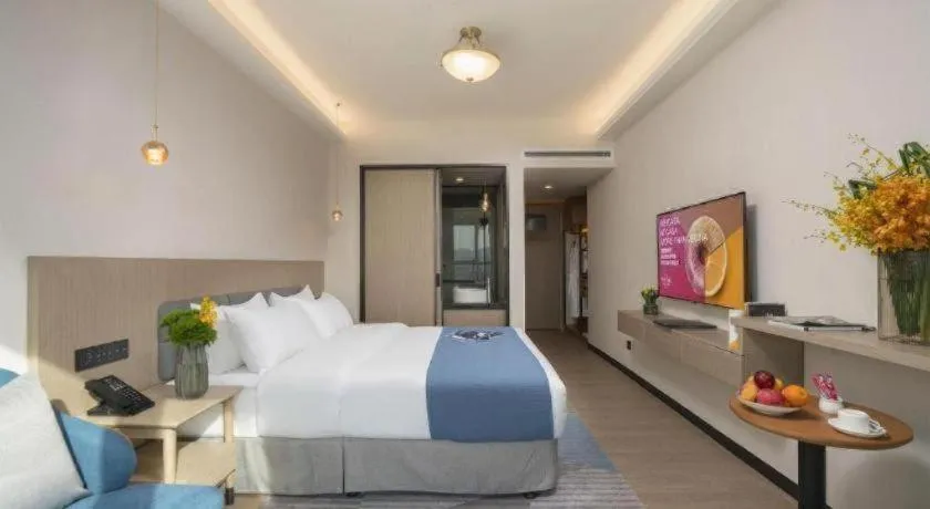 Bed in Kunming Guihua Hotel