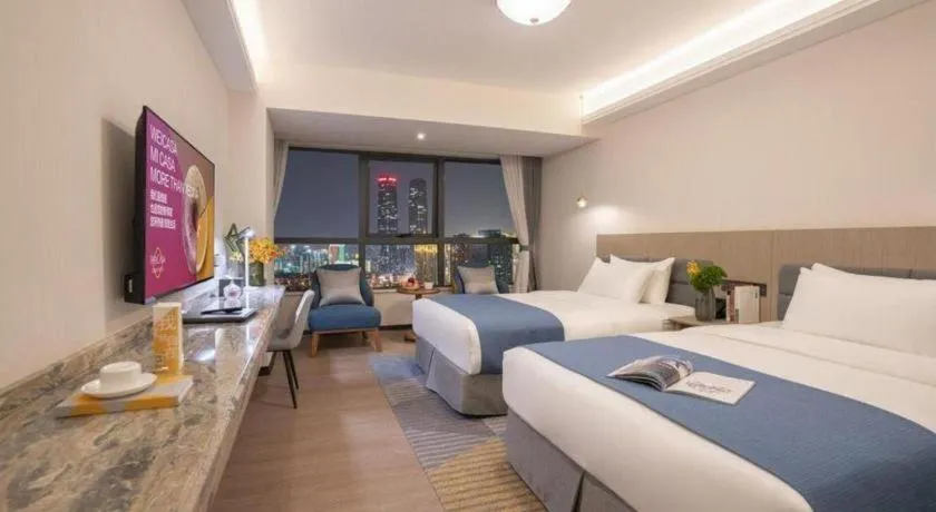 Bed in Kunming Guihua Hotel