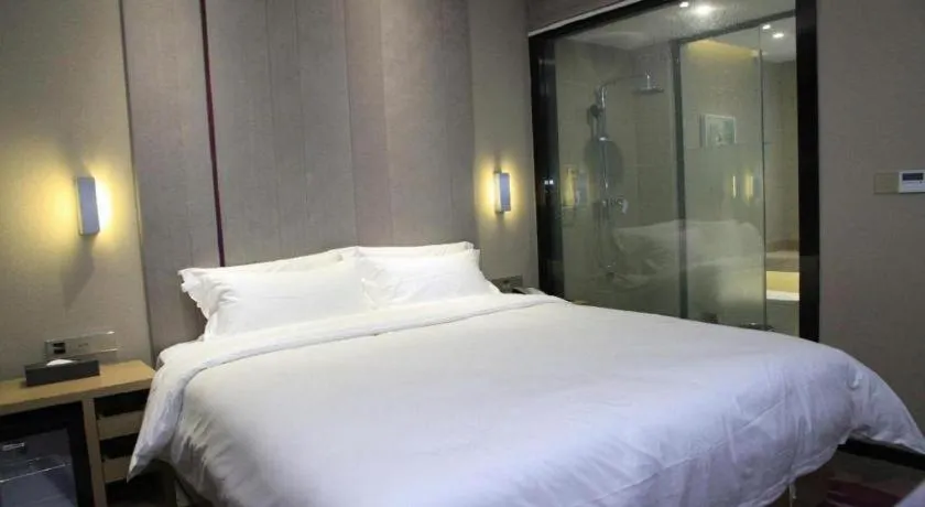 Bed in Lavande Hotels·Qingyuan Jinbiwan