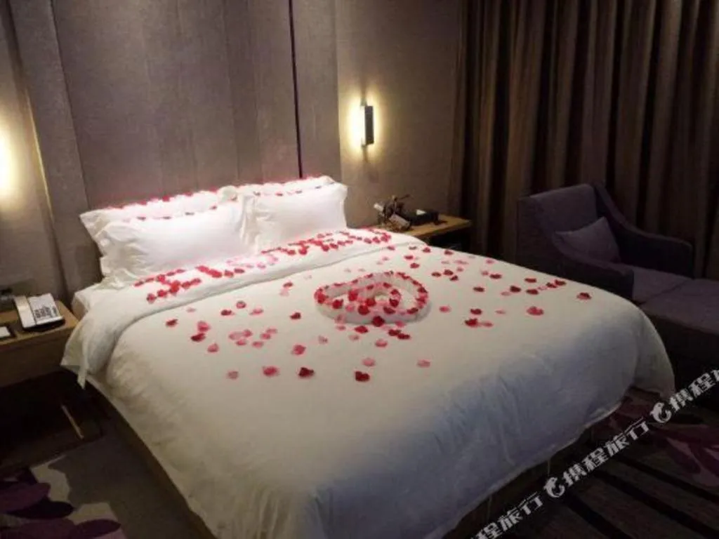 Bed in Lavande Hotels·Qingyuan Jinbiwan