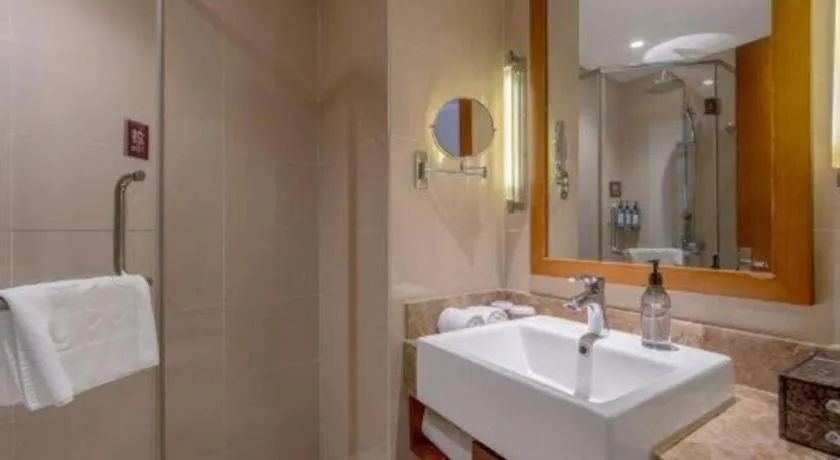 Yitel Collection Shenyang Imperial Palace Zhongjie Metro Station