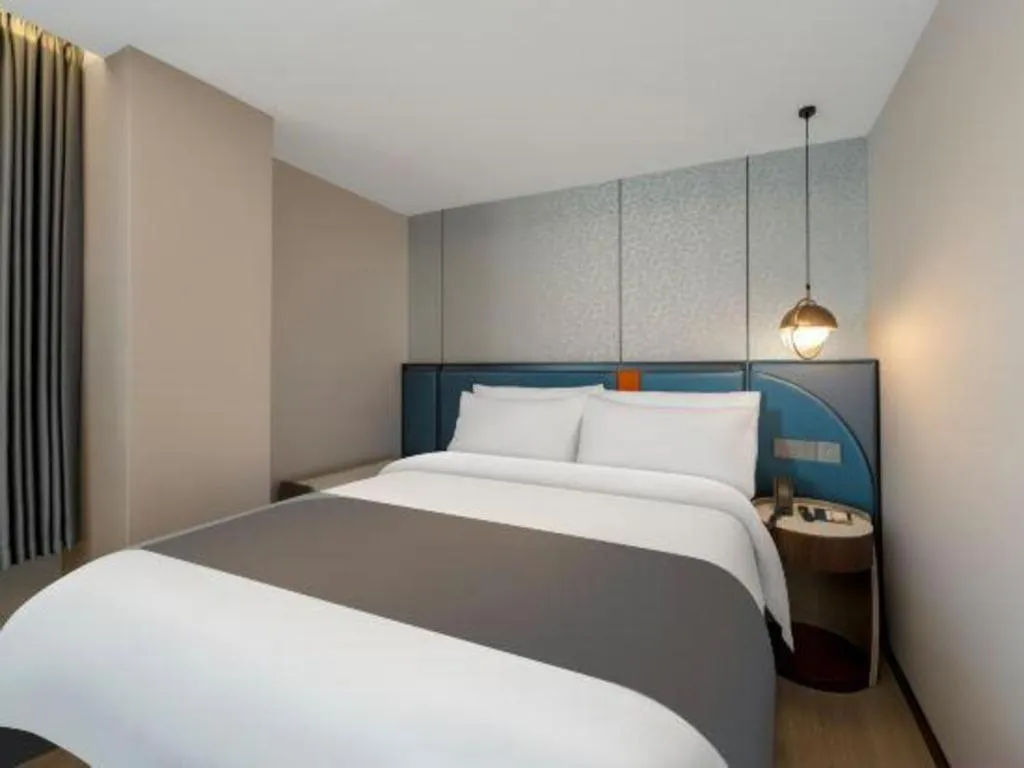 Bed in Yitel Collection Shenyang Imperial Palace Zhongjie Metro Station