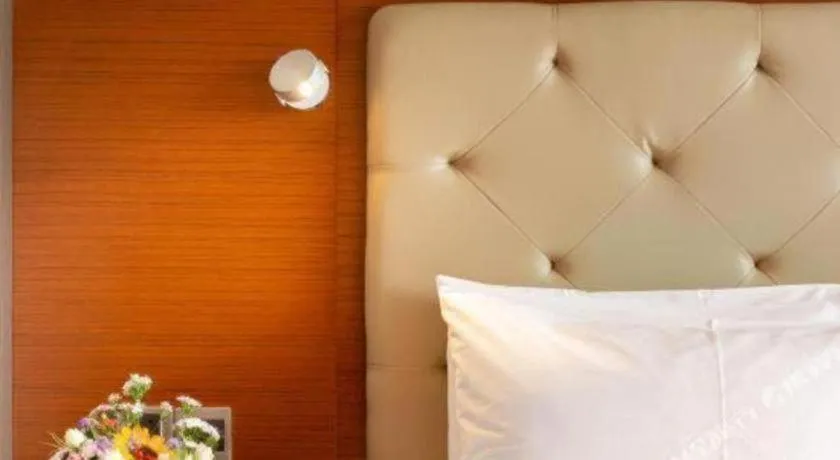 Bed in Yitel Collection Shenyang Imperial Palace Zhongjie Metro Station