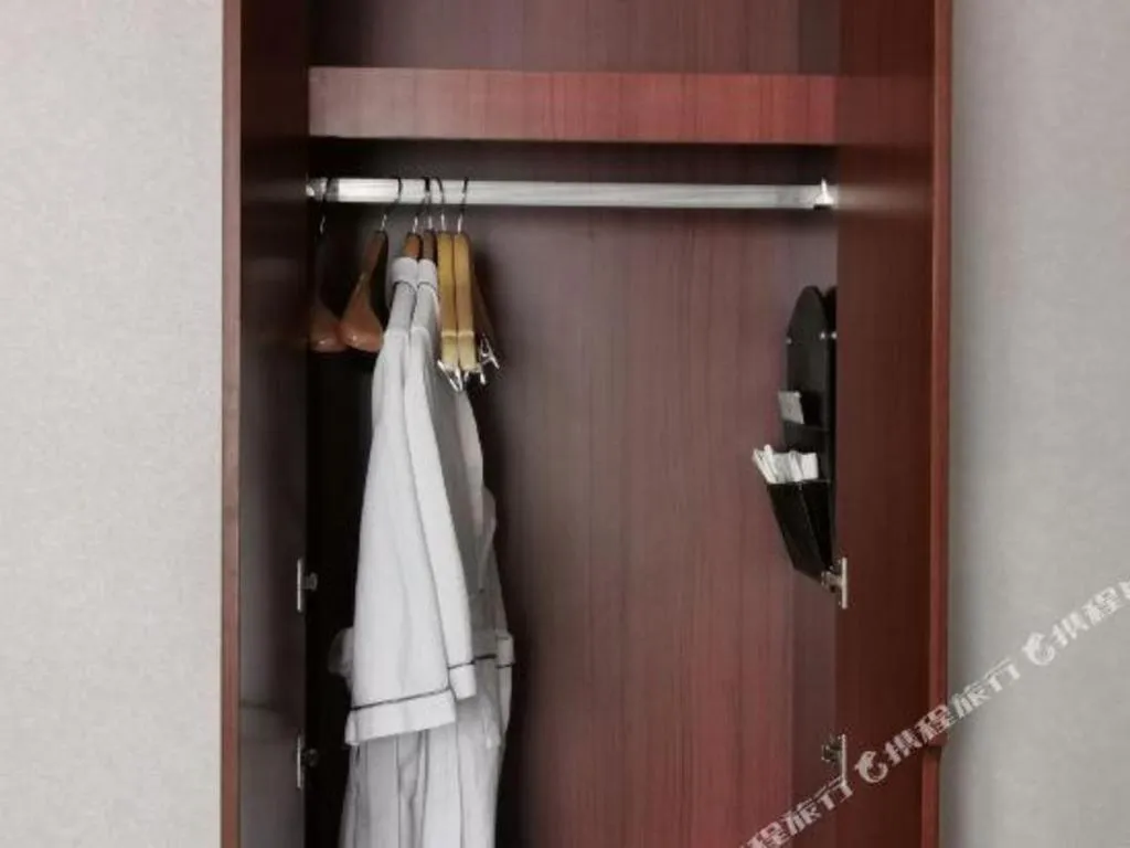 Yitel Collection Shenyang Imperial Palace Zhongjie Metro Station