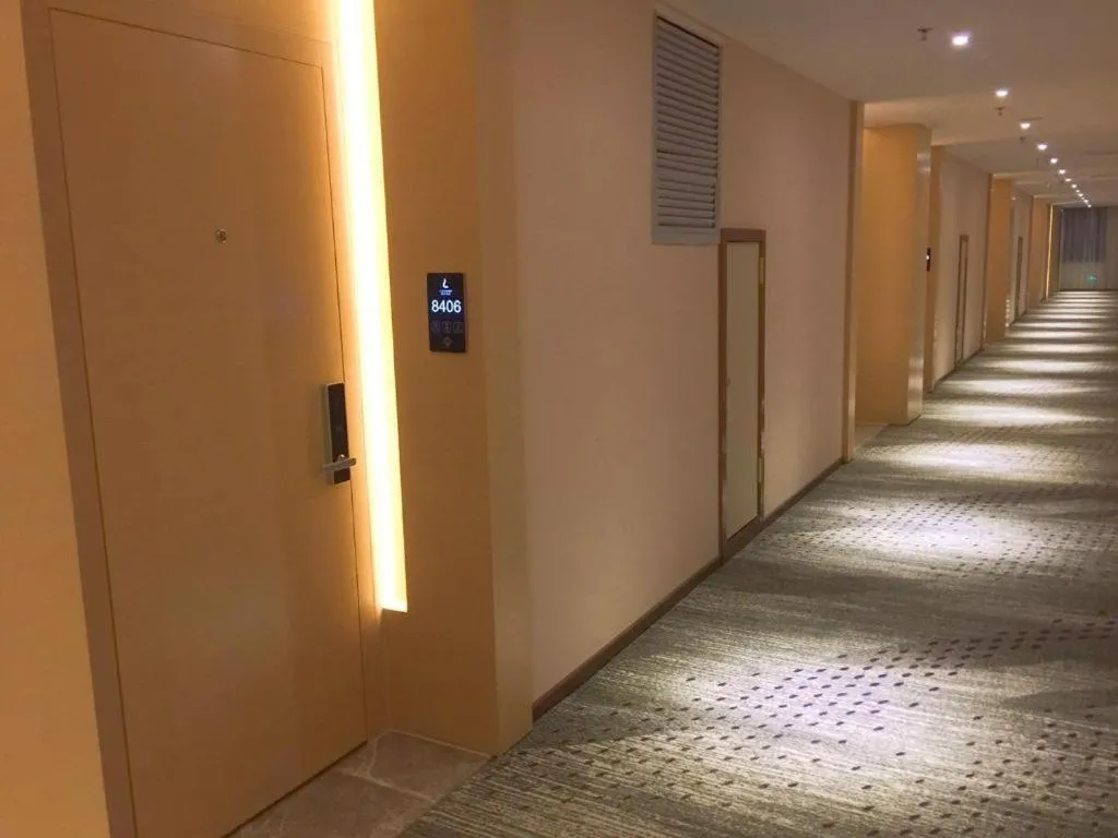 Lavande Hotel Zhongshan Dayong Rosewood Cultural Expo City