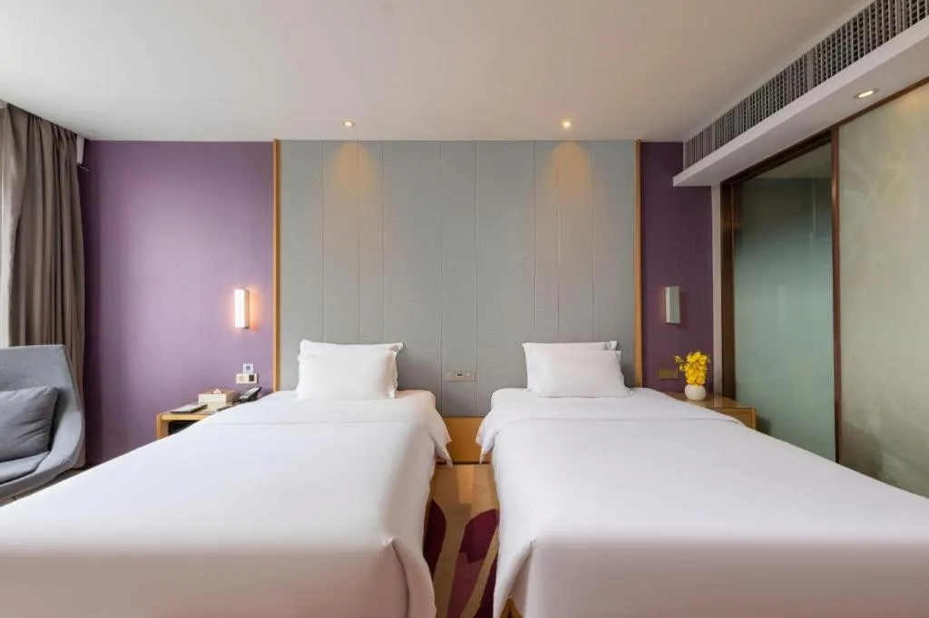 Bed in Lavande Hotel Zhongshan Dayong Rosewood Cultural Expo City