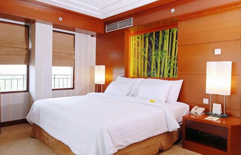 Bed in Labersa Grand Hotel &Convention Center