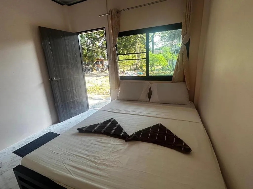 Bed in Chomjan Hostel