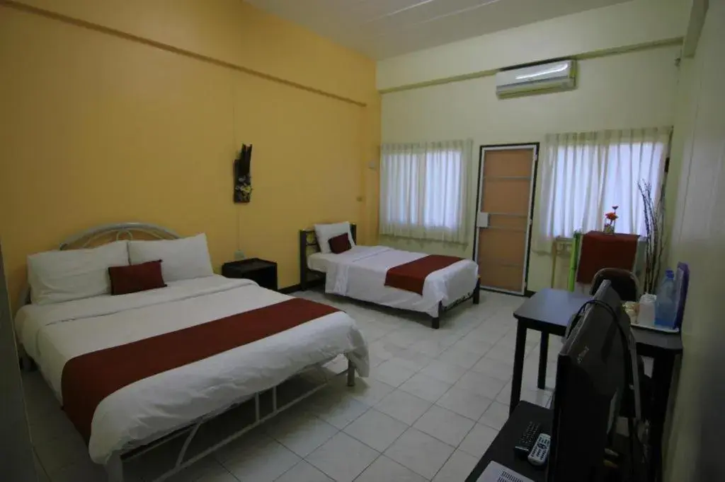 Bed in Lamphun Place Bed in Lamphun Place