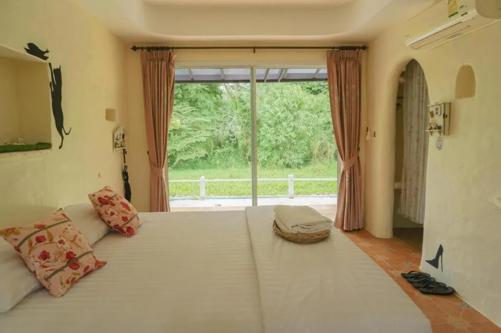 Bed in Dandelion Resort