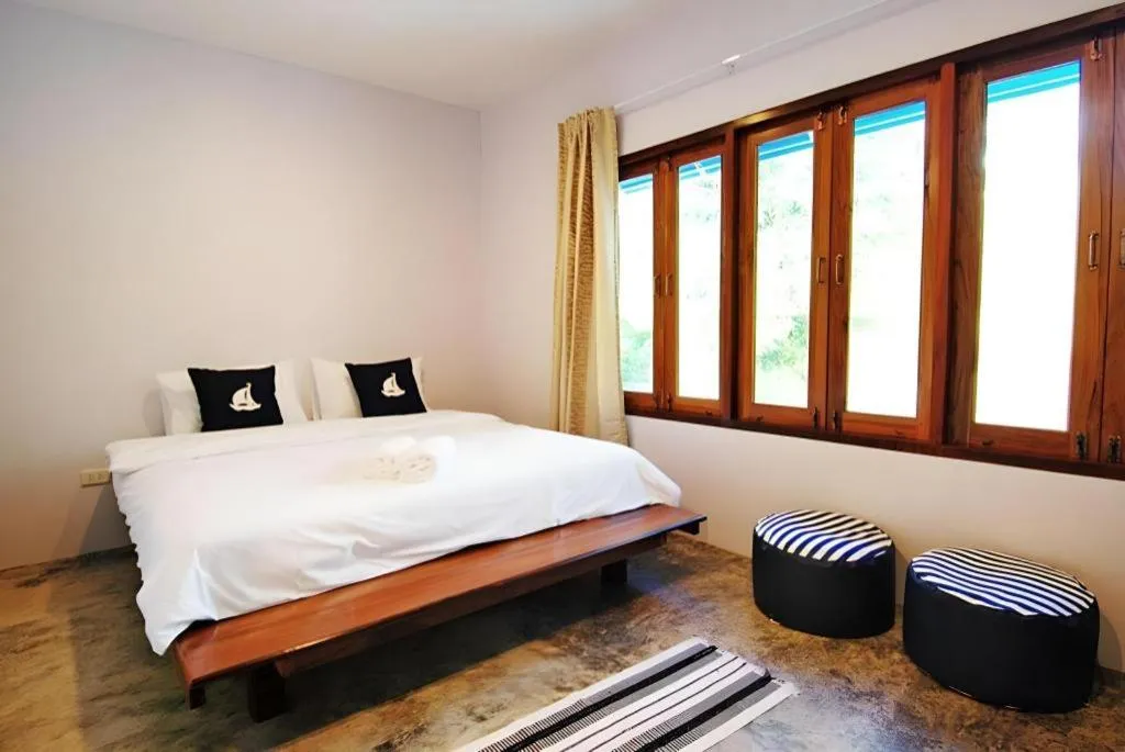 Bed in Doembang Villa