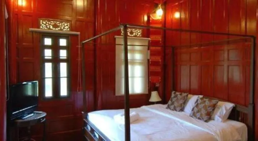 Bed in Doembang Villa