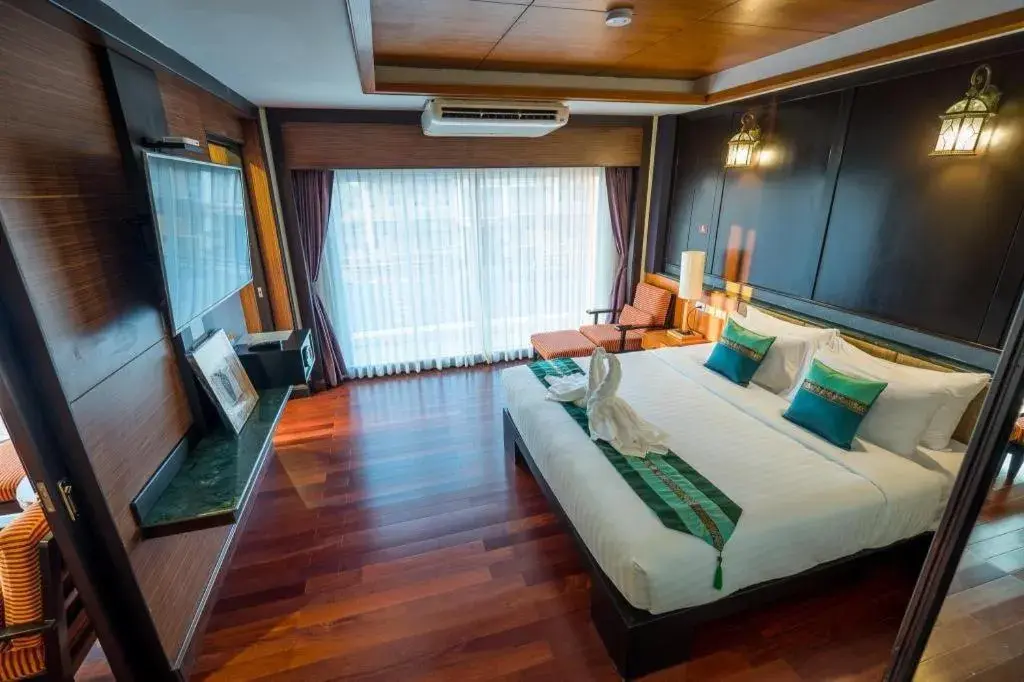 Bed in LANDMARK NAKHONPHANOM HOTEL Bed in LANDMARK NAKHONPHANOM HOTEL