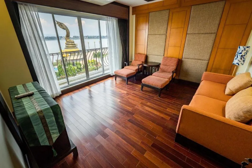 LANDMARK NAKHONPHANOM HOTEL