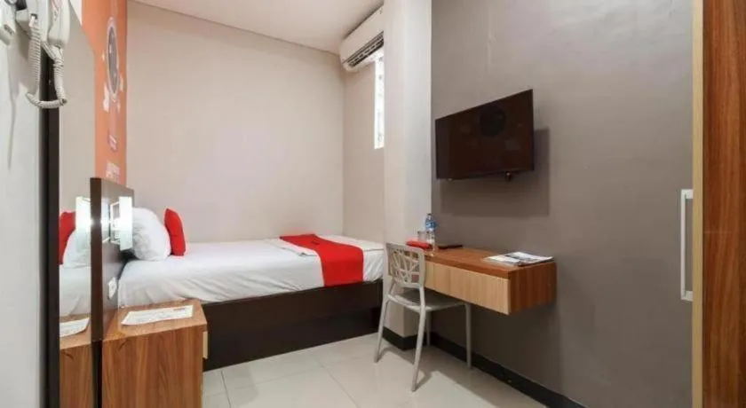 Bed in Hotel JAV Front One