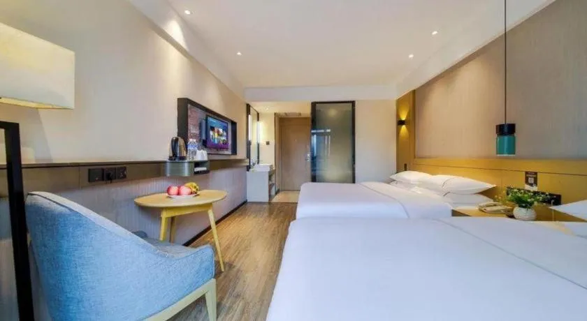 Bed in City Comfort Inn Chongqing Jiangbei Airport T3 Terminal
