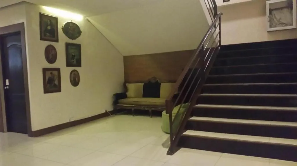 Rich Manor Pension House