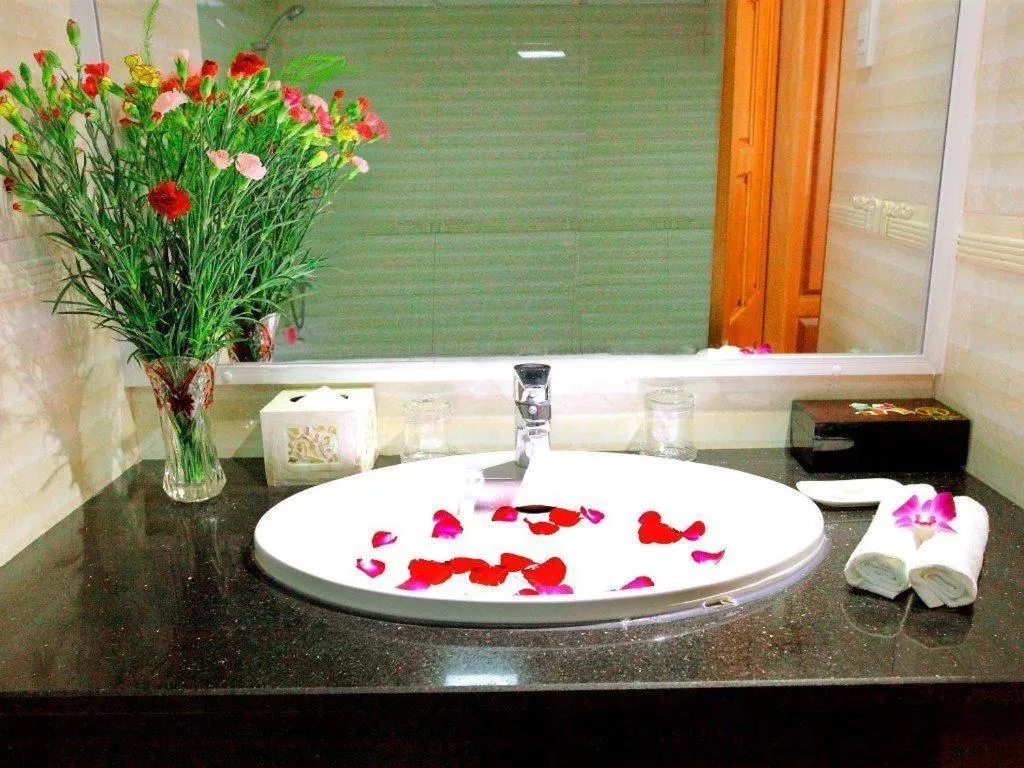 Begonia Nha Trang Hotel