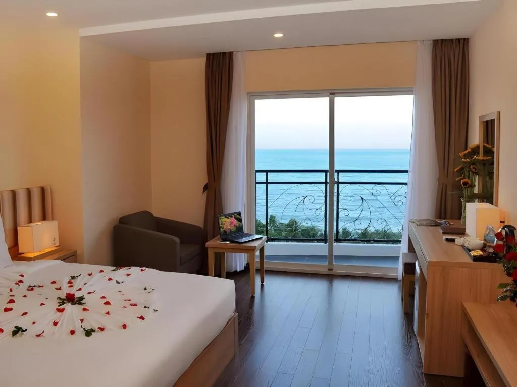 Bed in Begonia Nha Trang Hotel