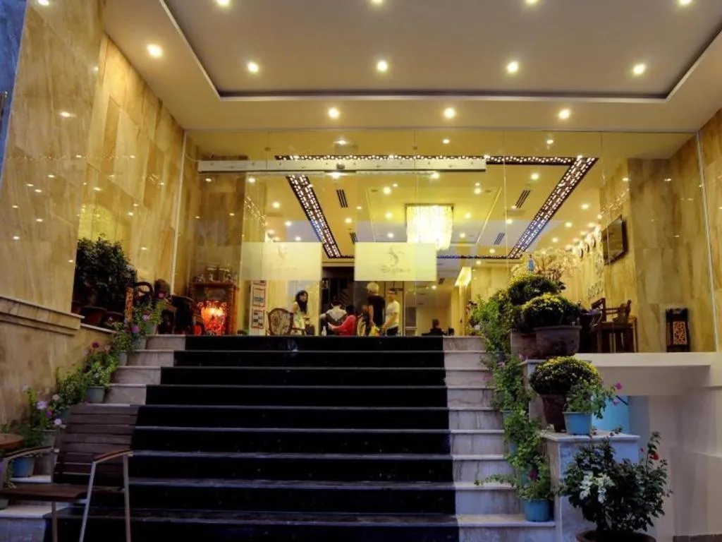 Begonia Nha Trang Hotel