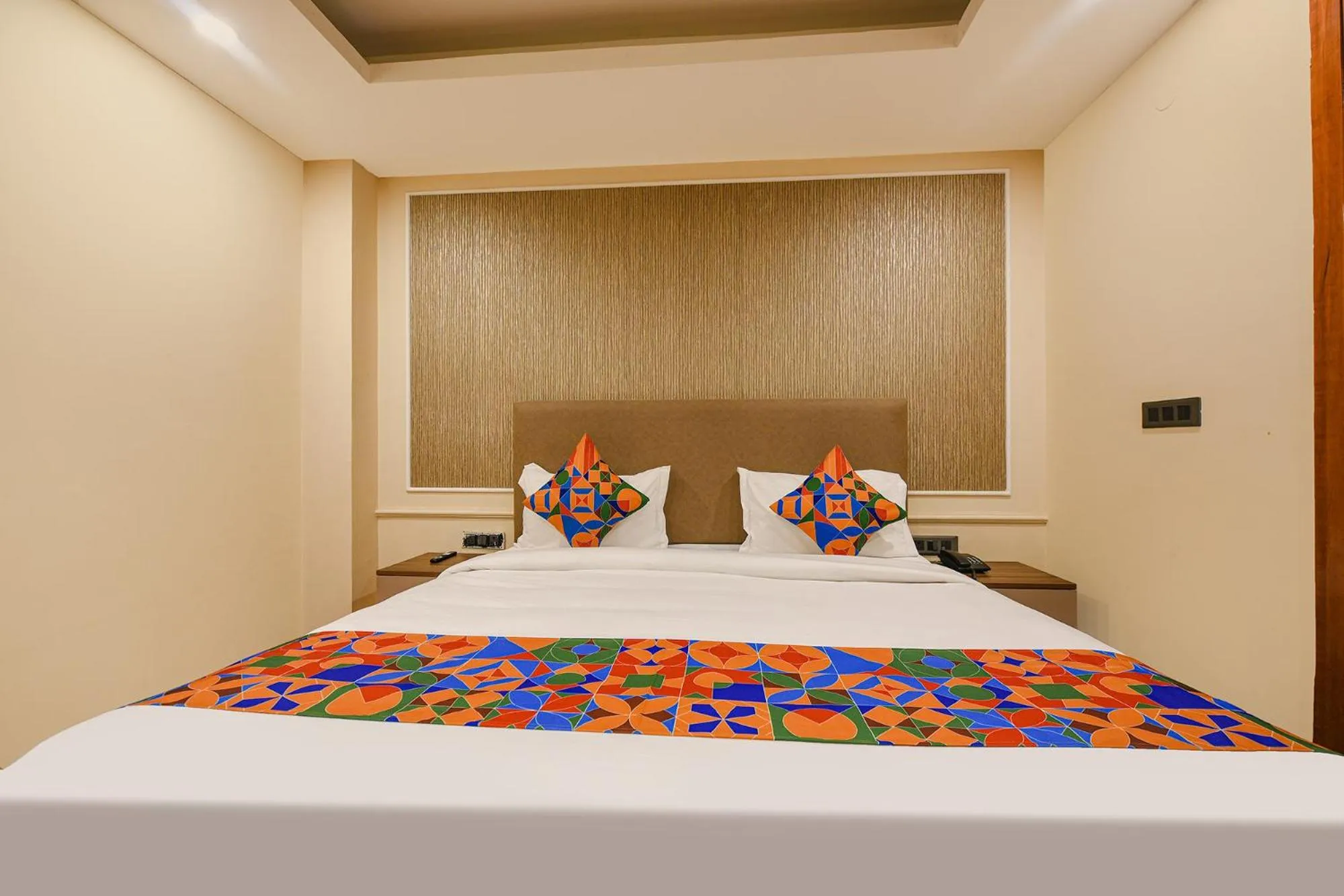 Bed in FabHotel Prime Blest Park Near Yashobhoomi Convention Centre
