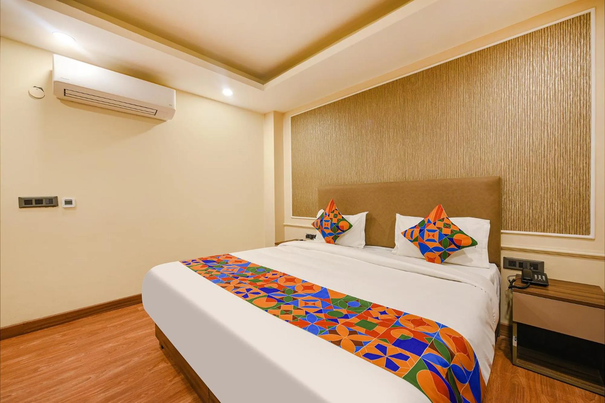 Bed in FabHotel Prime Blest Park Near Yashobhoomi Convention Centre