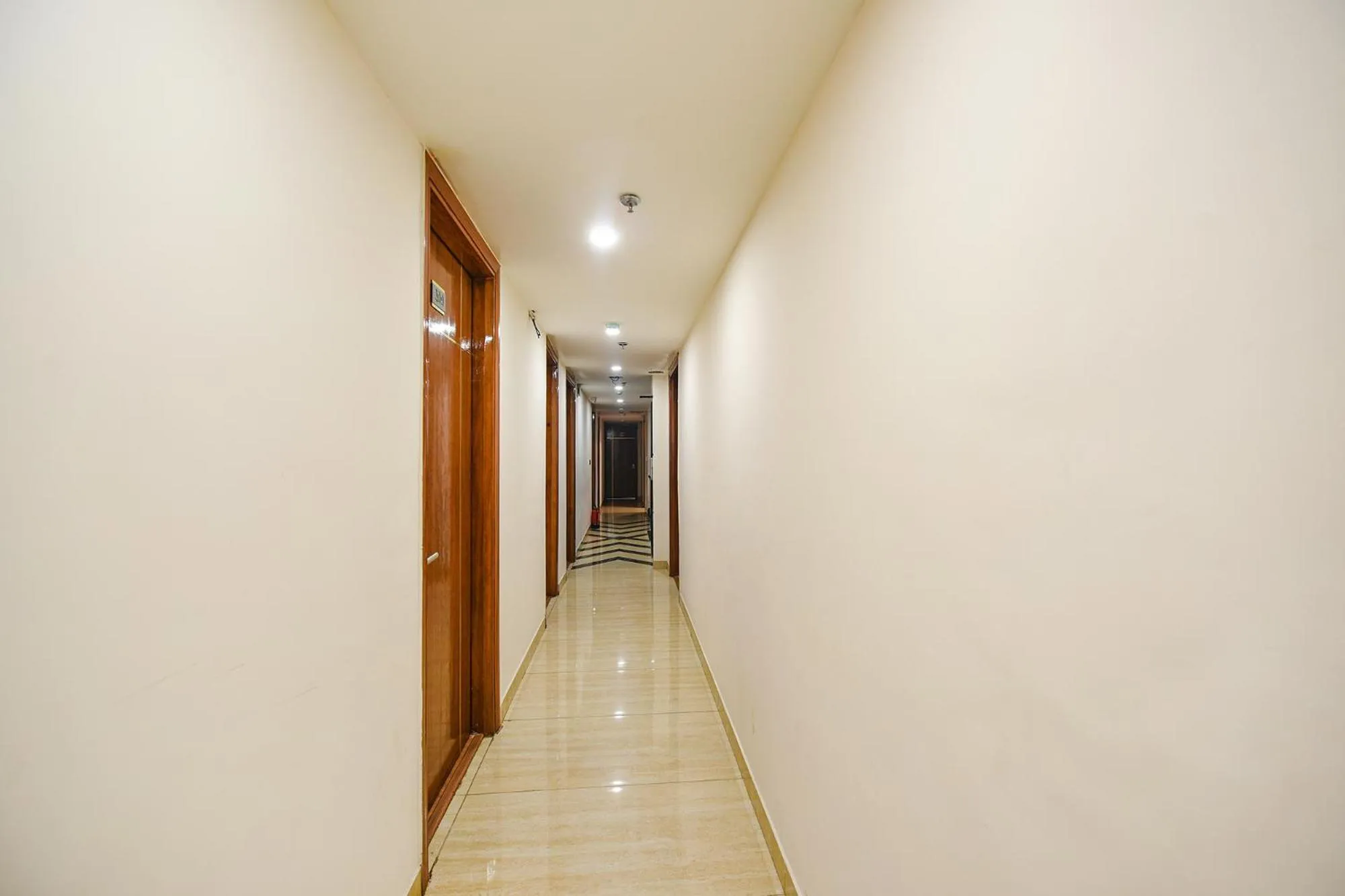 Lobby or reception in FabHotel Prime Blest Park Near Yashobhoomi Convention Centre