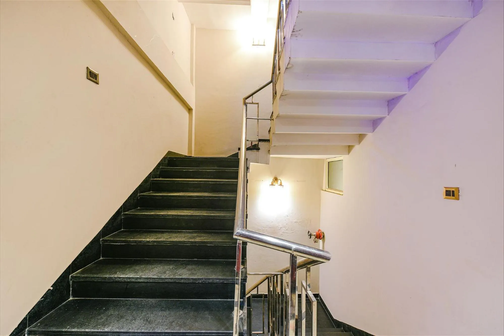 Lobby or reception in FabHotel Prime Blest Park Near Yashobhoomi Convention Centre