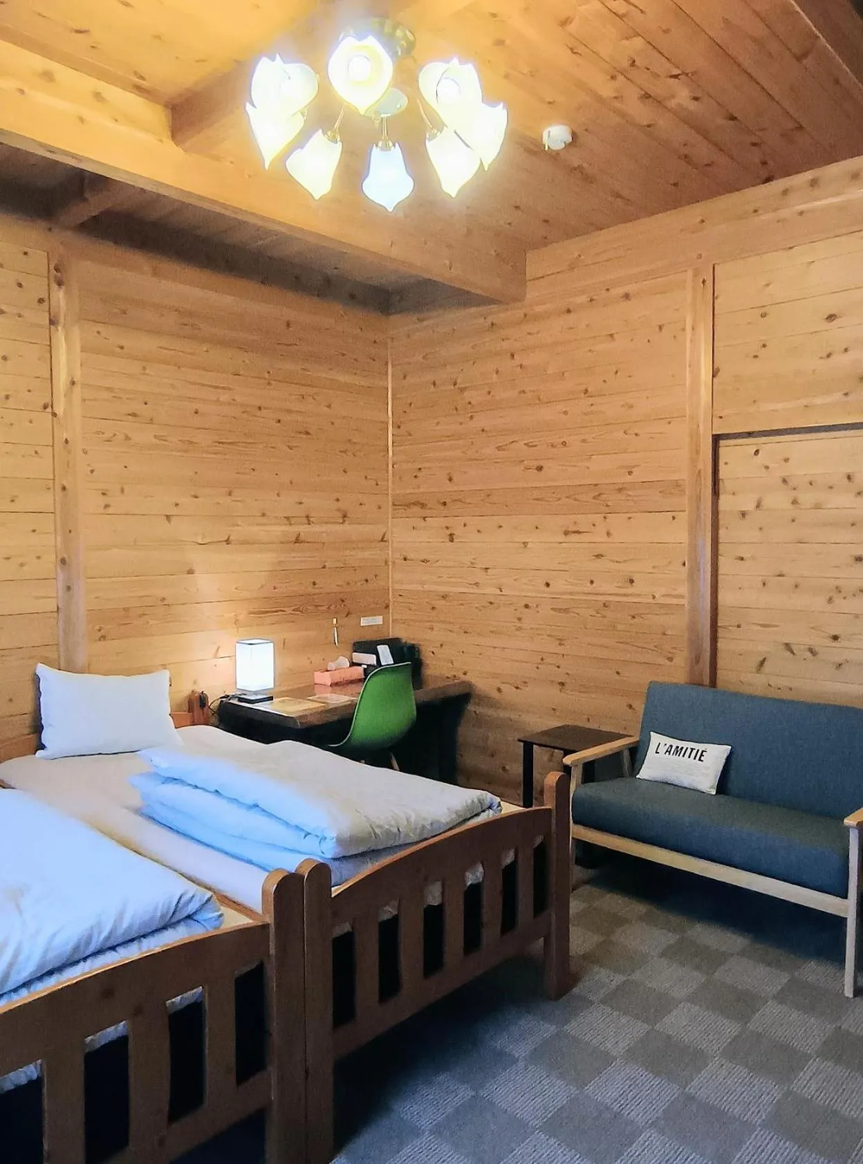 Bed in Pension BLUE DROP