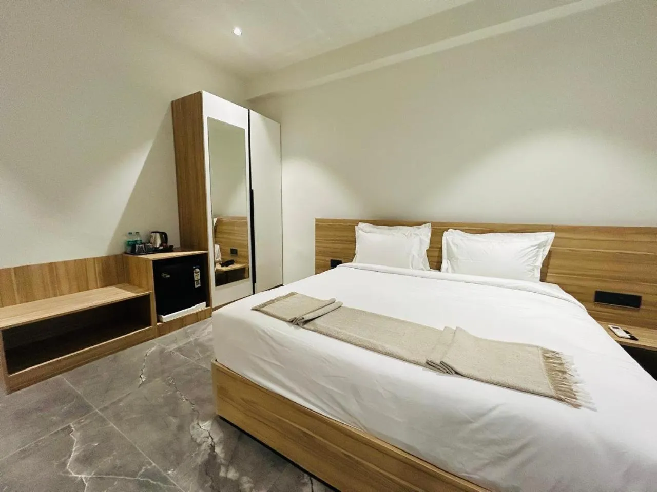 Bed in Akoya Business Hotel Hyderabad Airpot