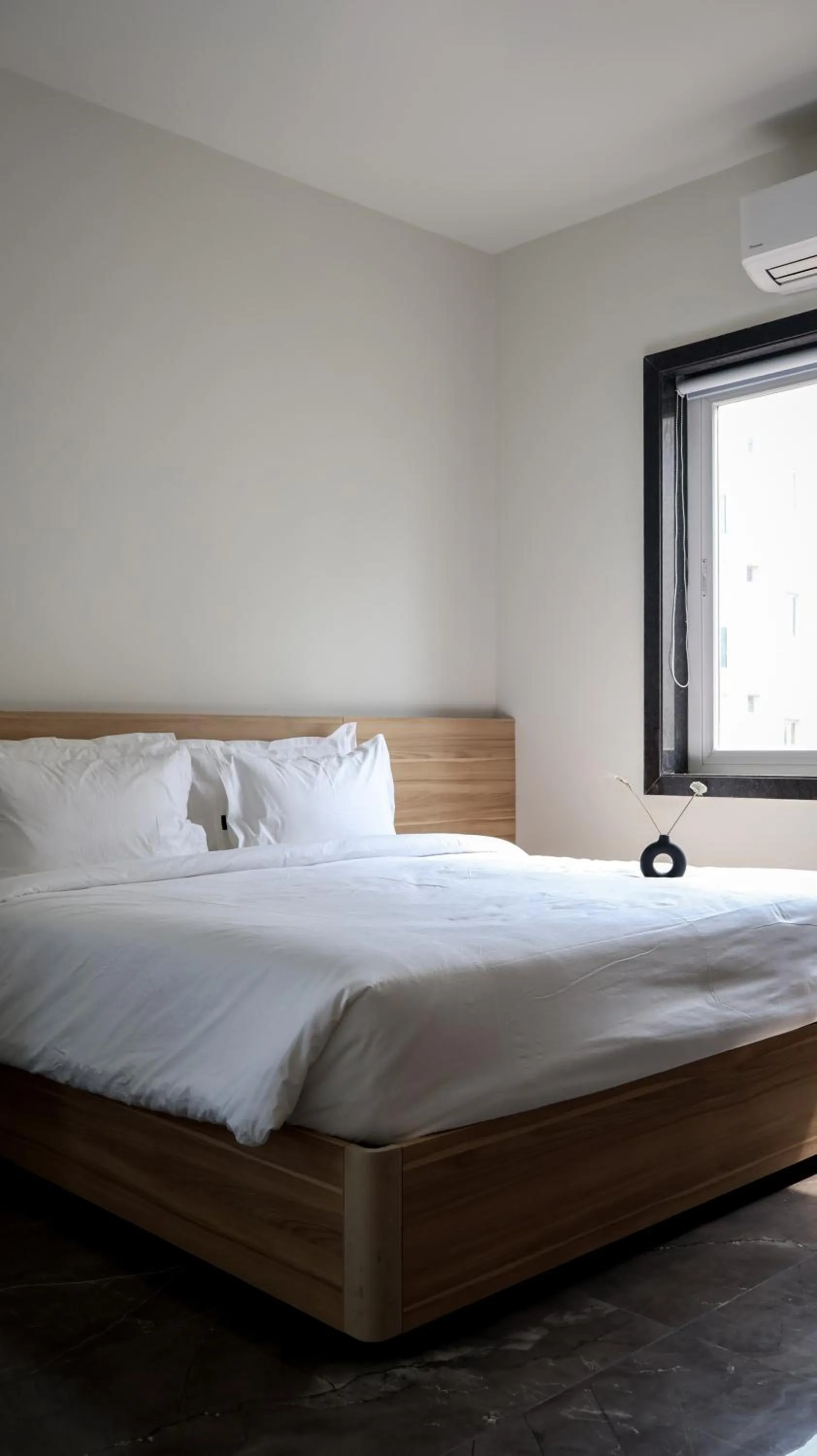 Bed in Akoya Business Hotel Hyderabad Airpot