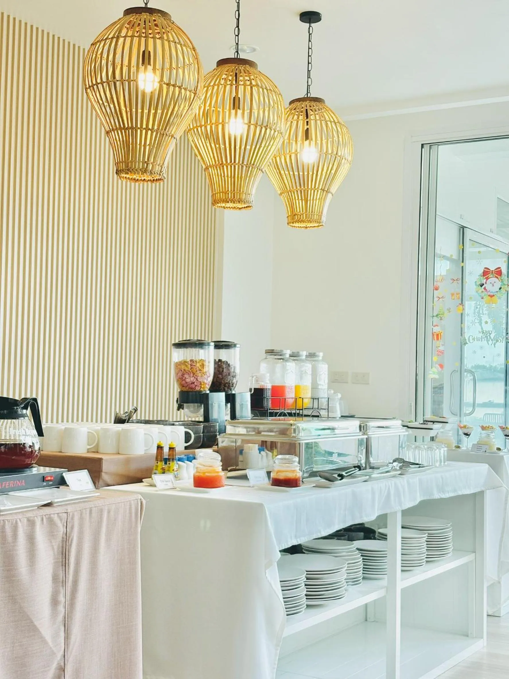 Restaurant/places to eat in Little Home Ao Nang