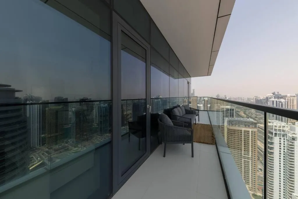 Vida Dubai Marina Residences