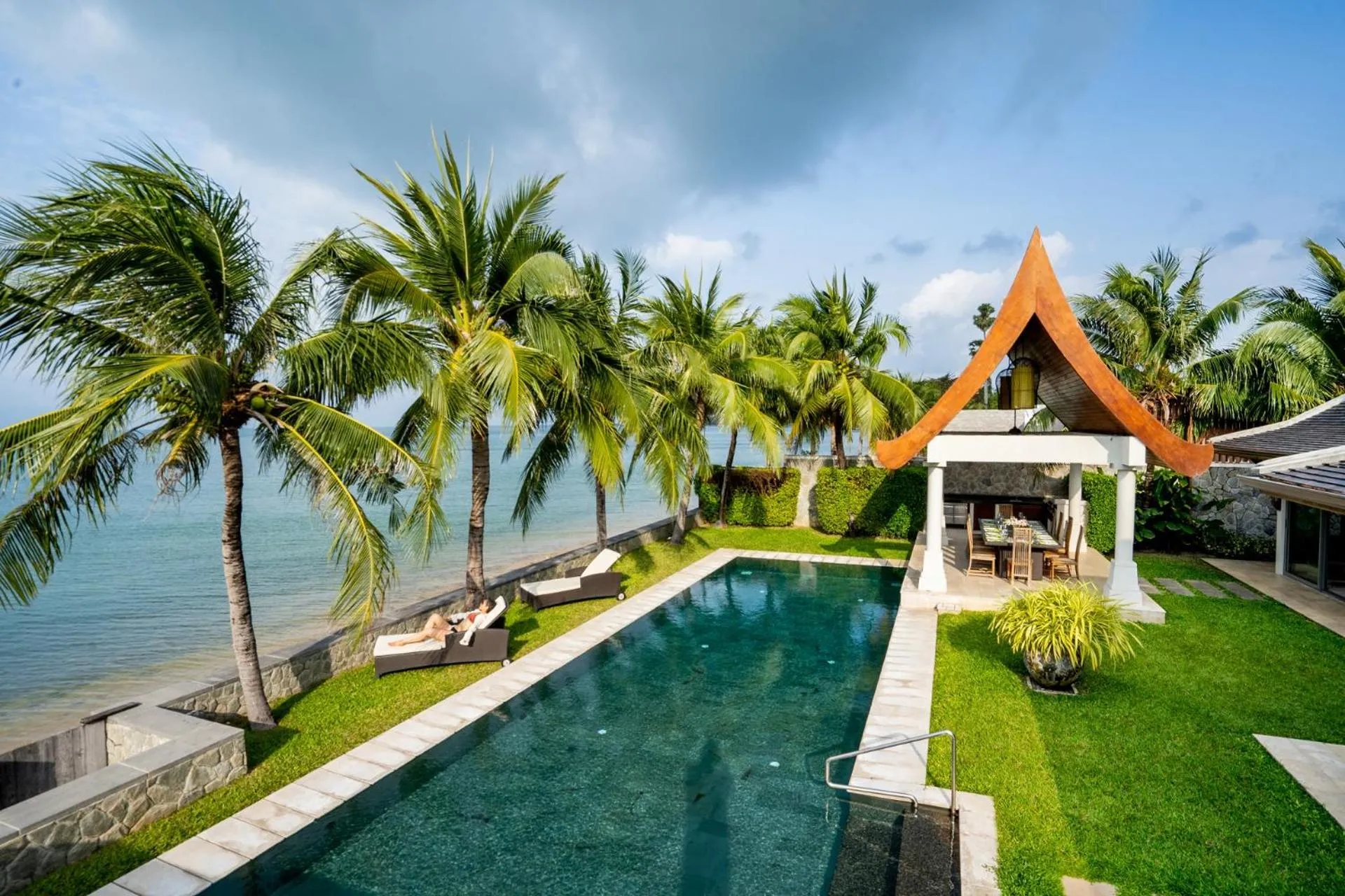 Swimming pool in Miskawaan Beachfront Villas